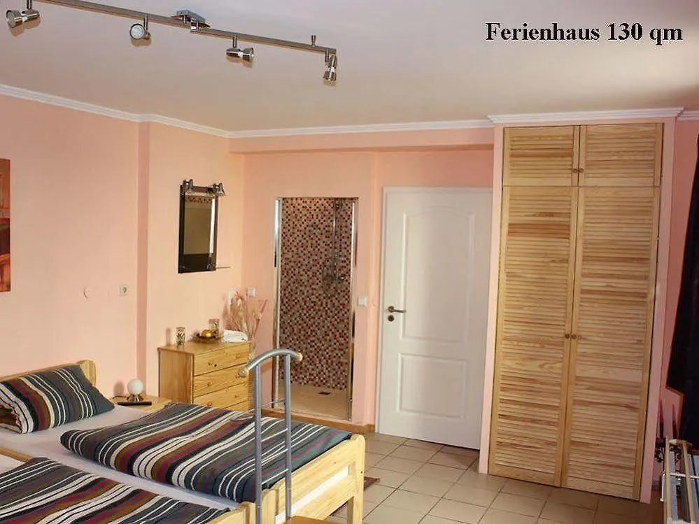 Ferienhaus Berlin 0*,